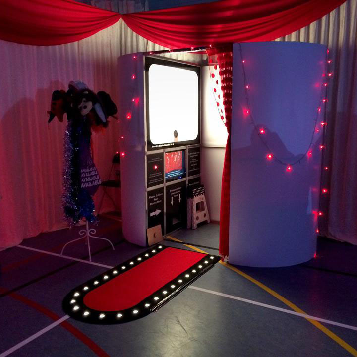 Classic Photo Booth with Red Carpet